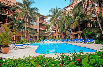Tukan Hotel and Beach Club