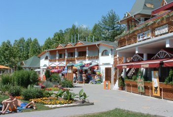 Kemp Holiday a Strand - Maďarsko - Balaton - Balatonakali