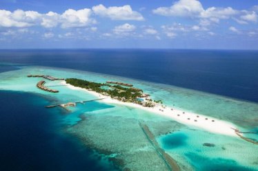 VELIGANDU ISLAND RESORT AND SPA