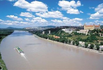 Víkendy v Bratislavě pro nezávislé cestovatele - Slovensko - Bratislavský region