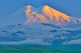 Výstup na Elbrus a treking v pohoří Kavkaz - Rusko