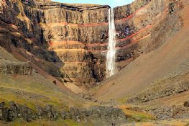 ZA POLÁRNÍ ZÁŘÍ, SOPKAMI A GEJZÍRY NA ISLAND