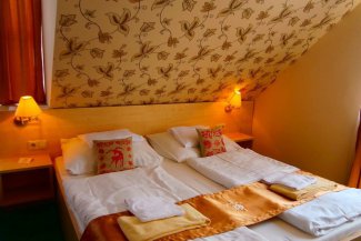 Za starými Římany do Rakouska a relaxace v maďarských termálních lázních - Maďarsko