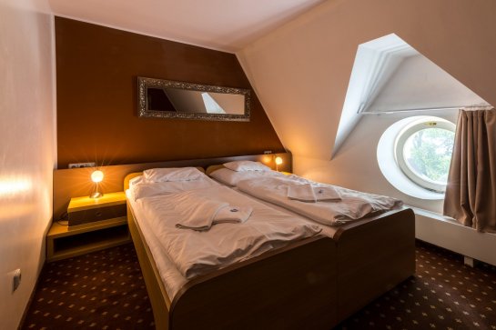 Zámecký hotel Berchtold - Česká republika - Střední Čechy