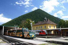 Semmering - dráha UNESCO, vlak Salamander, termály a čokoládový ráj - Rakousko