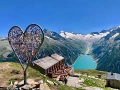 Zillertalské Alpy - nenáročná turistika s lanovkami zdarma